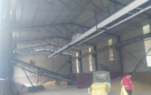 懸掛式輸送機(jī)